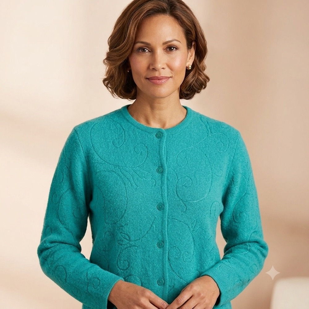 Vintage Pendleton Womens Size Medium Wool Cardigan Sweater Teal Green Embroidery